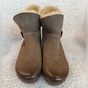 Dansko Bessie Shearling Nubuck Ankle Boots Taupe EU 38 Comfort 7.5